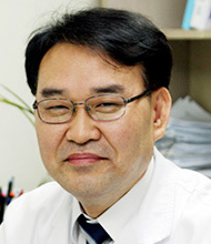 김남근